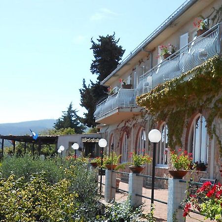 Hotel Vittoria Porto Santo Stefano  Esterno foto