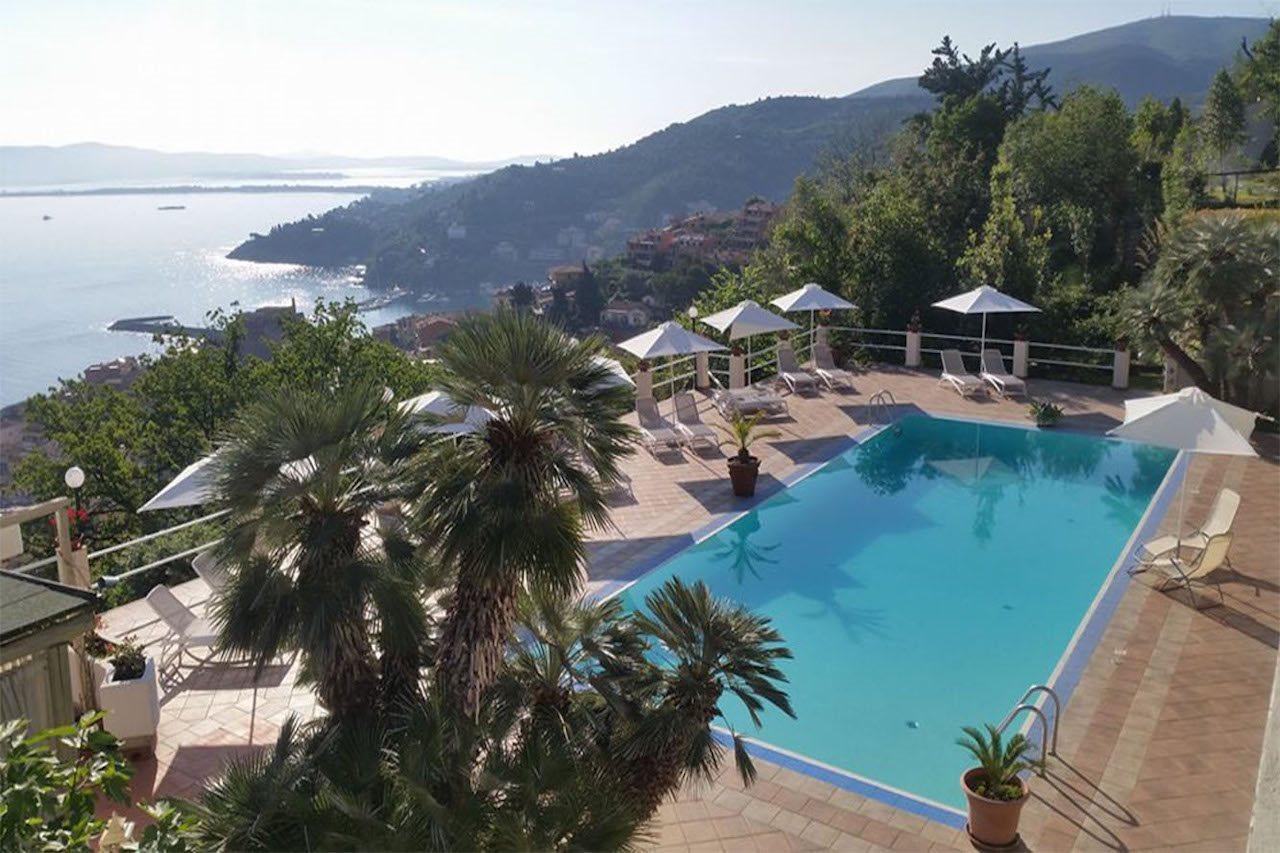 Hotel Vittoria Porto Santo Stefano  Esterno foto